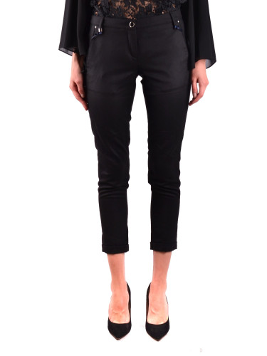 Черни панталони на Джейкъб Коен