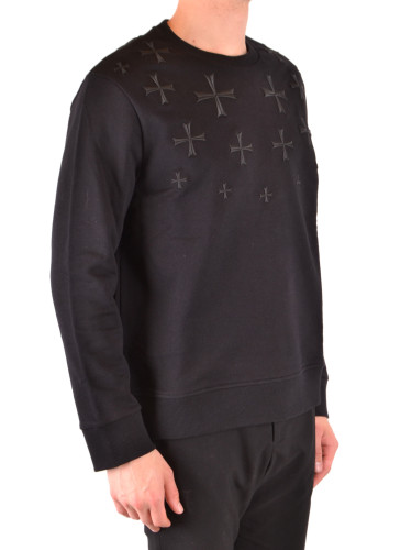 Черен суитшърт на Нийл Барет