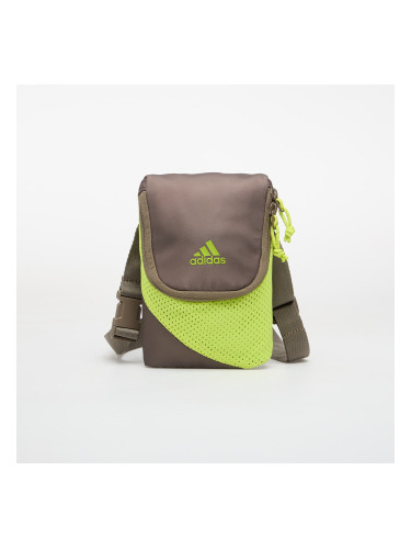 Чанта adidas Teamgeist Small Item Bag Blabro/ Semi Solar Yellow Universal