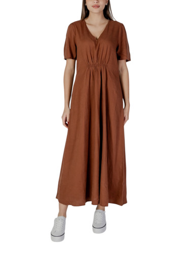 Макси рокля B.young с къс ръкав