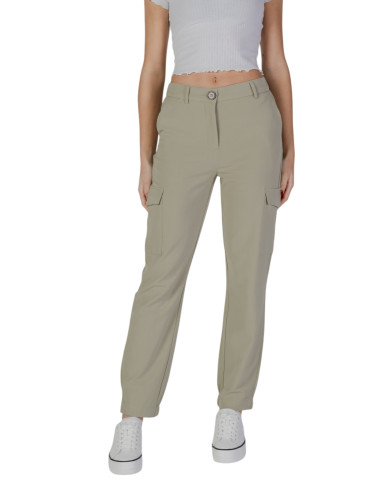 Б.панталони за млади жени