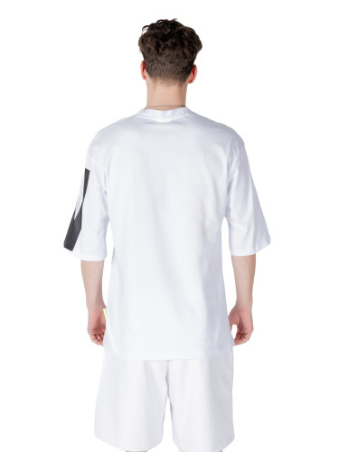 Икона за мъжка тениска