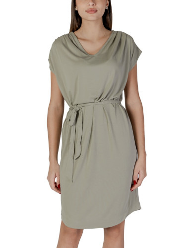 Рокля B.young с колан