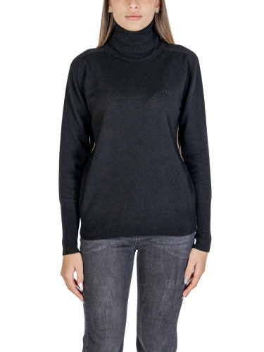 Черно поло Alviero Martini