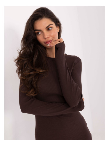 Тъмнокафява рокля с суитшърт