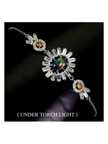 Гривна с черен опал и цирконий