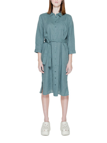 Ленена рокля-риза