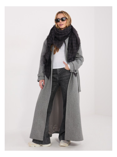 Тъмносив шал