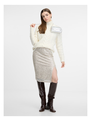 Кремава пола тип „калъф“ ORSAY