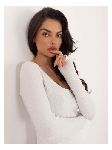 Дамски боди в цвят екрю