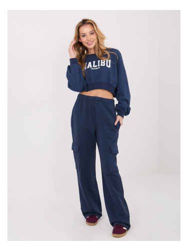 Тъмносини панталони с джобове