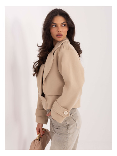 Къса бежова парка