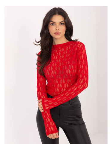 Червена блуза с шарки