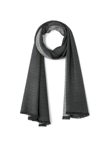 шалът на Celio Miscaray