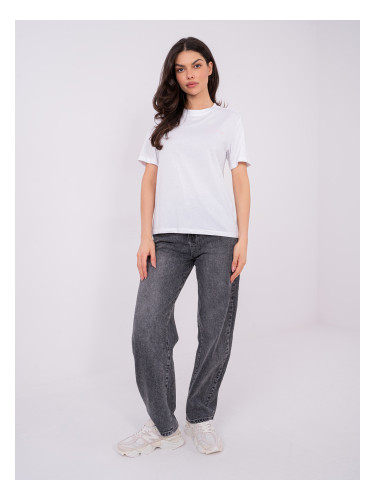 Бяла дамска тениска с къс ръкав