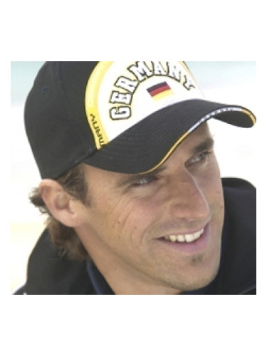 Шапка с надпис - Англия