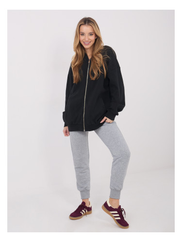 Черен оувърсайз суитчър