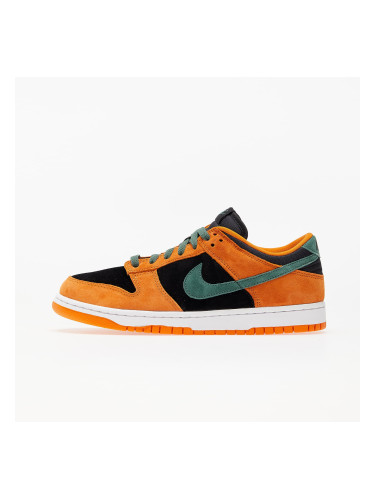 Сникърси Nike Dunk Low SP Black/ Nori-Ceramic EUR 42