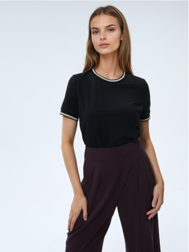 Mohito - Суитшърт с къс ръкав - черен