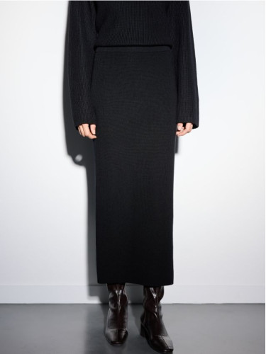 Mohito - Трикотажна миди пола - черен