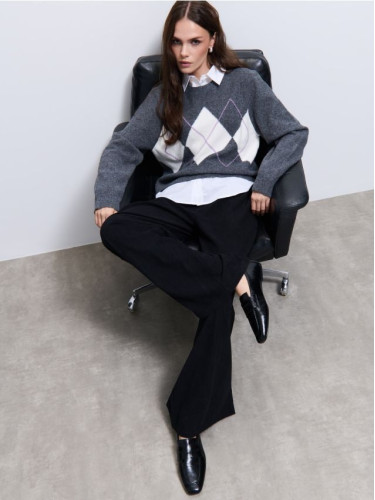 Mohito - Панталон от рипсено кадифе - черен