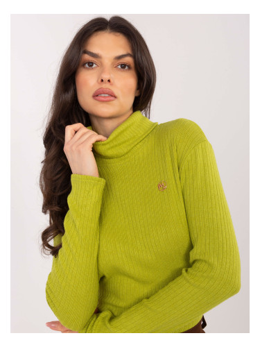 Пуловер с яка от лайм