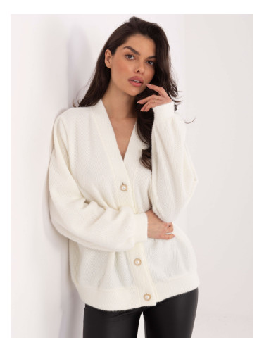 Екрю кардиган с копчета
