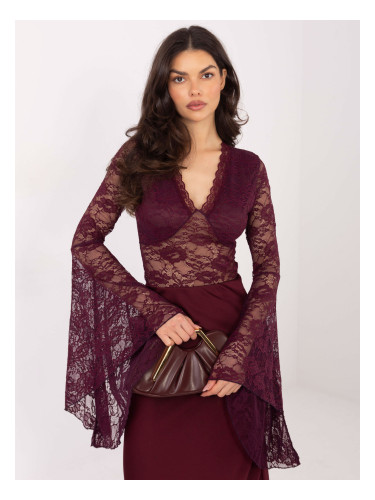 Дантелена блуза в бордо цвят