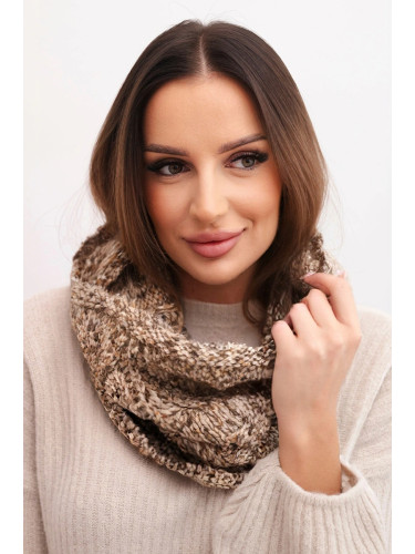 Дамски зимен шал, изработен от вълнена смес