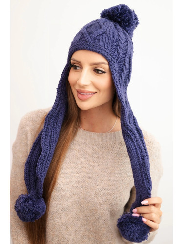 Дамска зимна шапка с помпони и удължени страни