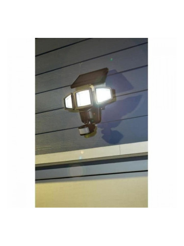 Фокус на Прожектор Galix