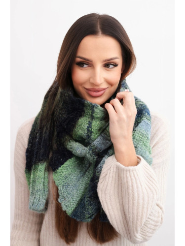 Дамски мек и топъл вълнен шал на райета