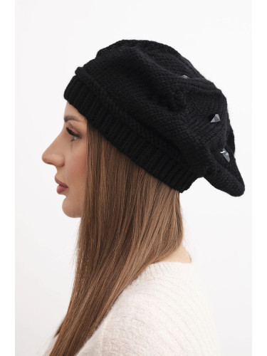 Дамска зимна вълнена шапка с декоративни кристали