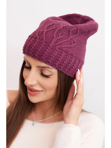 Дамска зимна вълнена шапка с релефен модел