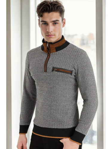 Мъжки пуловер с шарка на къпина