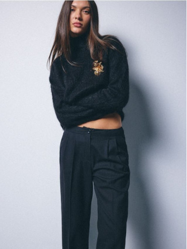 Mohito - Пуловер с декоративен акцент - черен