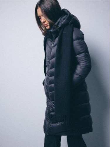 Mohito - Ватирано палто - черен