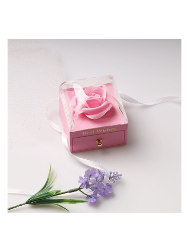 Подаръчна кутийка с роза - Нежни моменти