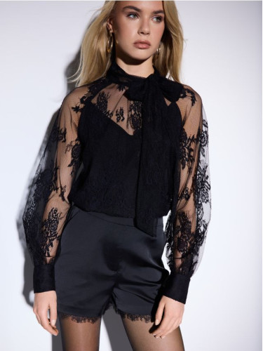 Mohito - Лека блуза с дантела - черен