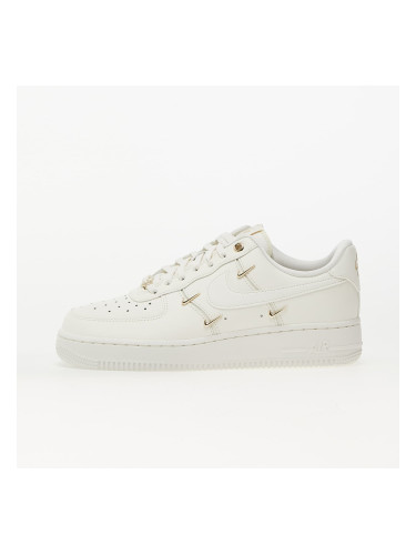Сникърси Nike Wmns Air Force 1 '07 LX Sail/ Sail-Sail-Metallic Gold EUR 35.5