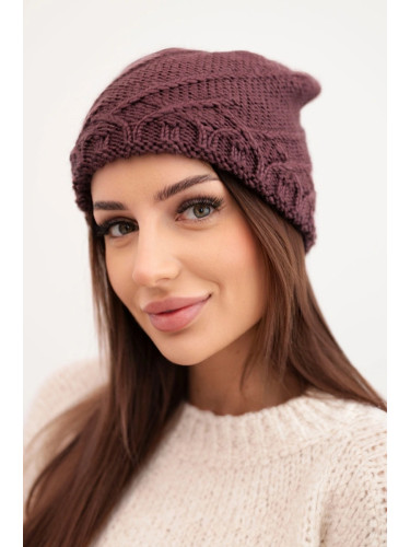 Дамска зимна шапка с декоративен мотив K372