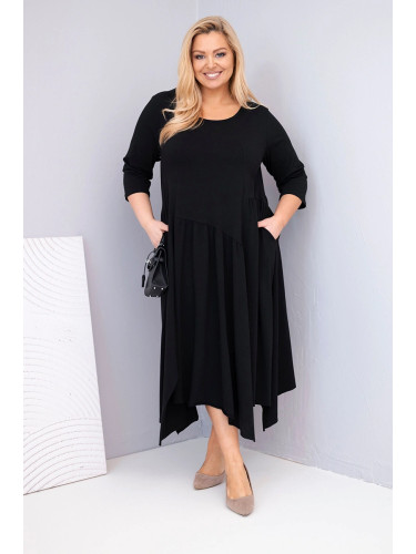 Рокля с големи размери и асиметричен подгъв