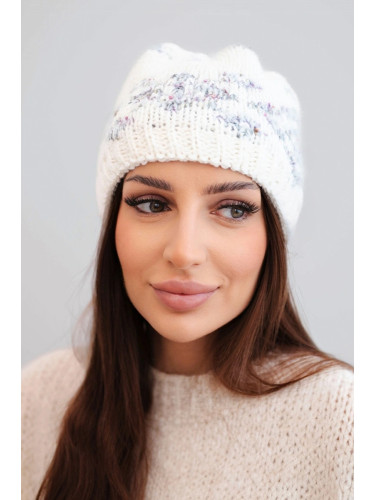 Дамска зимна шапка с кристали