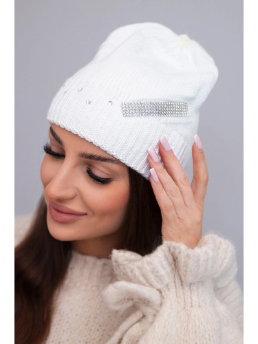 Дамска зимна шапка с кристали Kesi