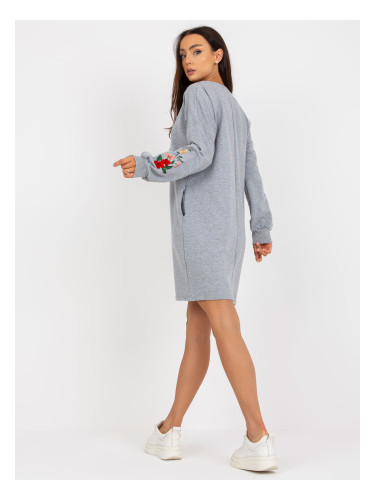 Сива рокля с суитшърт и бродерия