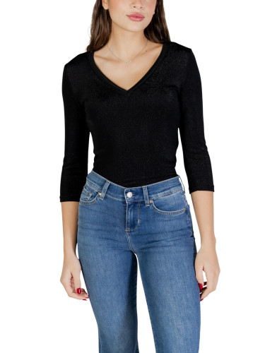 Черна тениска с дълъг ръкав