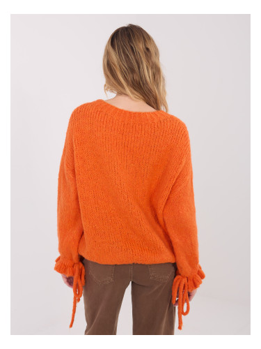 Оранжев пуловер с връзки