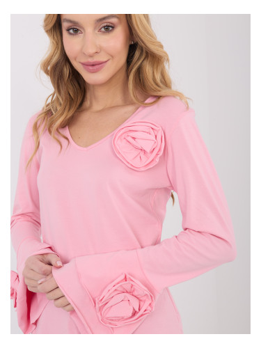 Розова блуза с флорални детайли