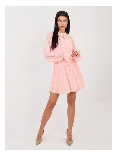 Розова мини рокля с дълъг ръкав