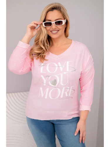 Kesi Włoski Ladies' Plus Size T-shirt distressed with the inscription Love You More light pink